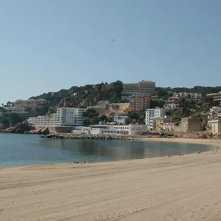 Holiday home Casa Tarradelles By Hauzify Sant Feliu de Guixols